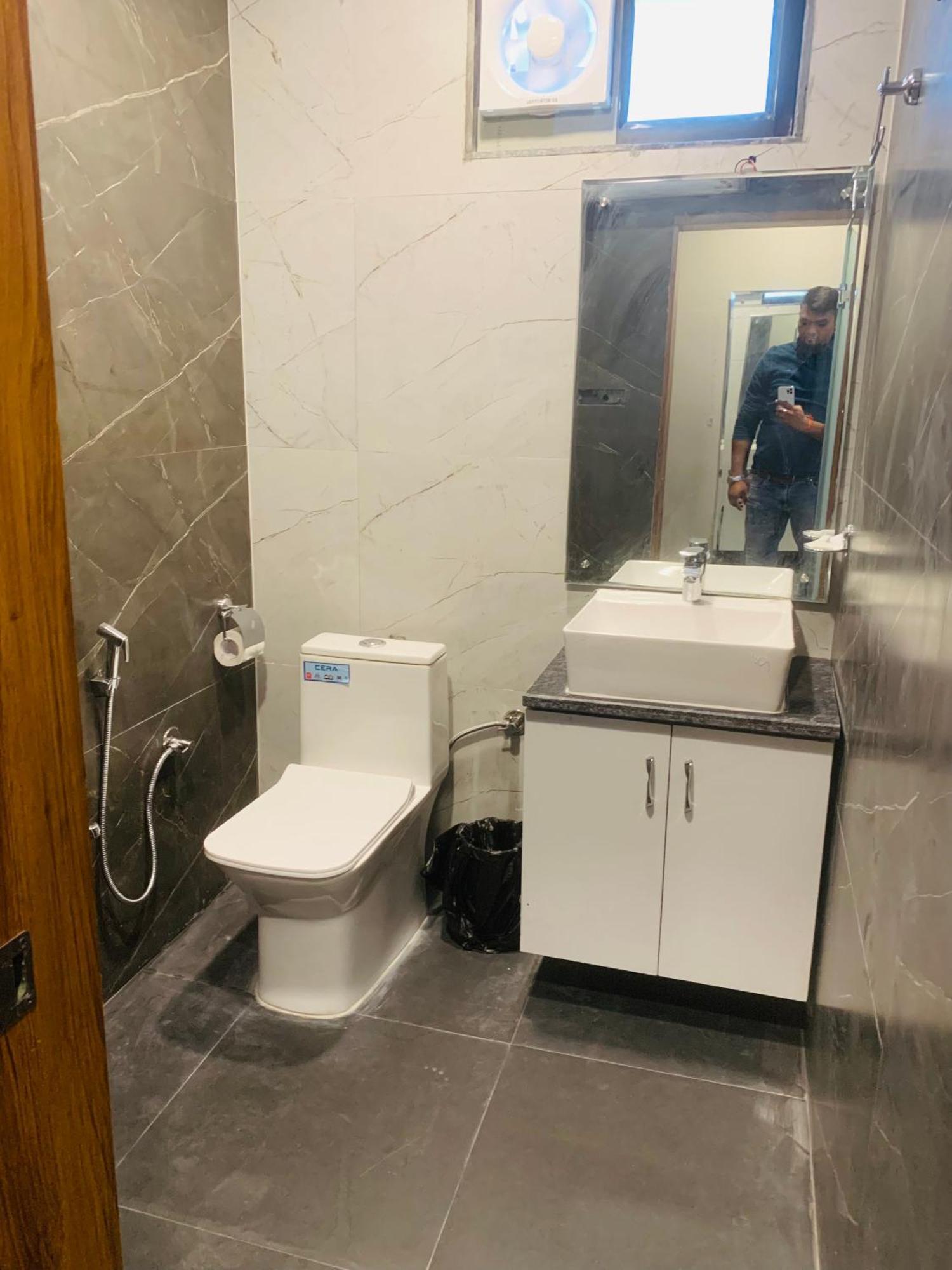 Hotel & Hostel Vimal Ganga רישיקש מראה חיצוני תמונה