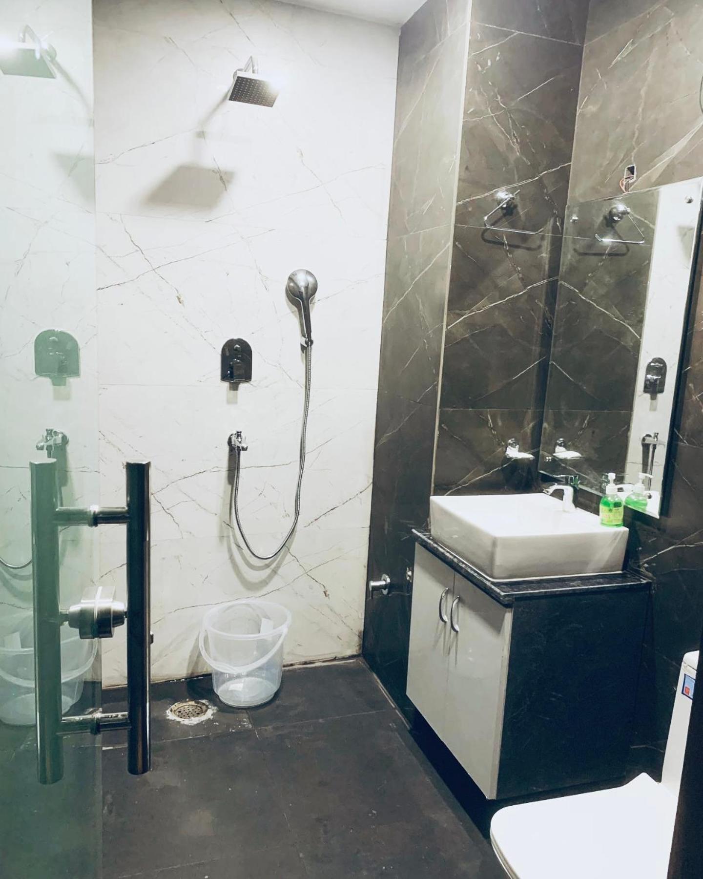 Hotel & Hostel Vimal Ganga רישיקש מראה חיצוני תמונה